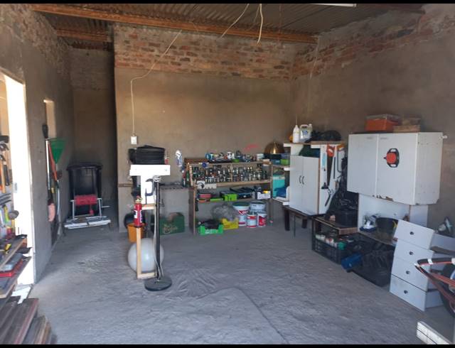 M² FARM FOR SALE IN VAAL POWER AH